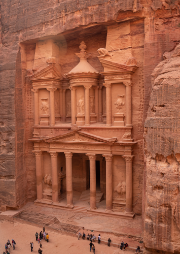 Petra (355x500)